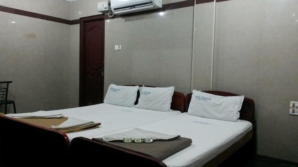 Hotel Prakash Rāmeswaram Екстериор снимка