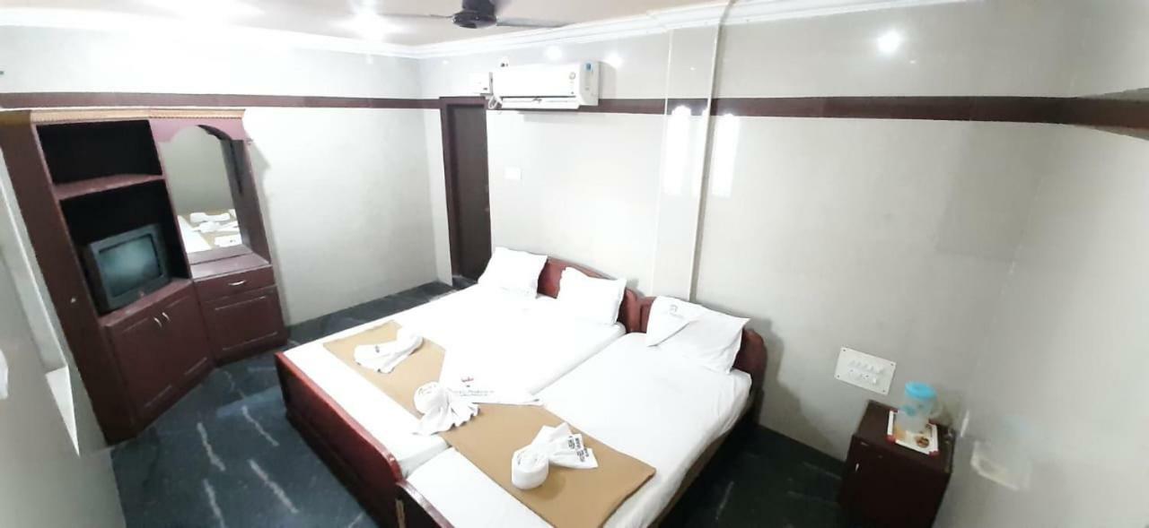 Hotel Prakash Rāmeswaram Екстериор снимка